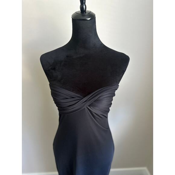 NWT HOUSE OF HARLOW 1960 Strapless Twist Front Jersey Black Midi Dress Size M - Picture 2 of 9